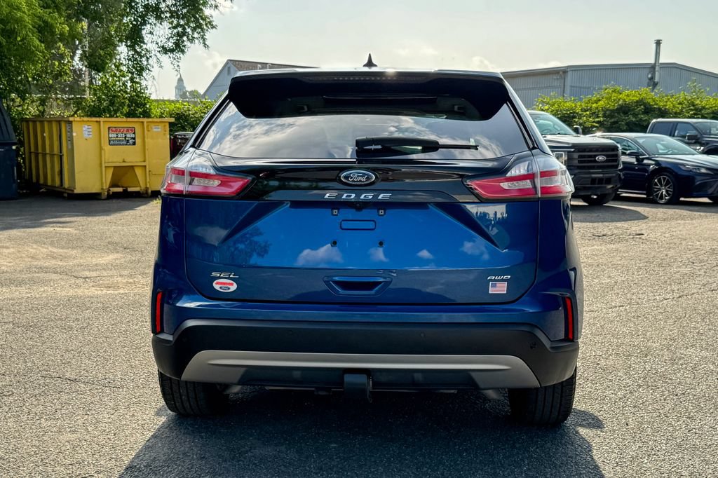 Certified 2023 Ford Edge SEL w/ Convenience Package AWD/4WD image 4