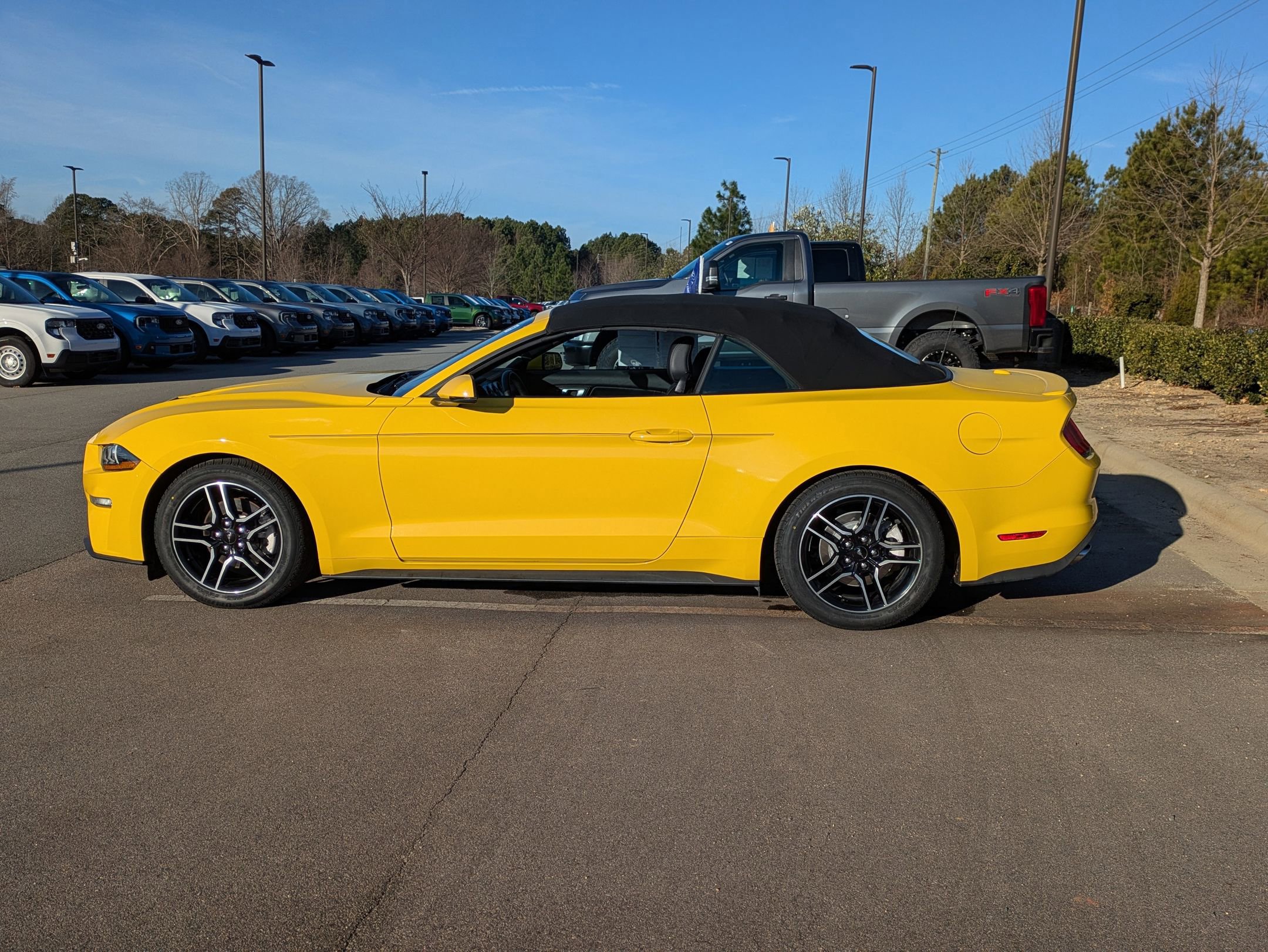 Certified 2018 Ford Mustang Premium w/ Equipment Group 201A image 3