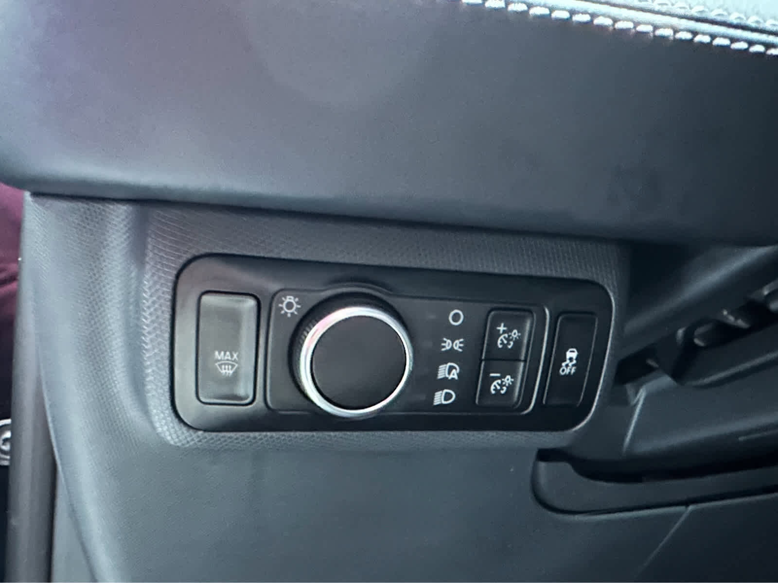 Certified 2025 Ford Mustang Mach-E Premium AWD/4WD image 15