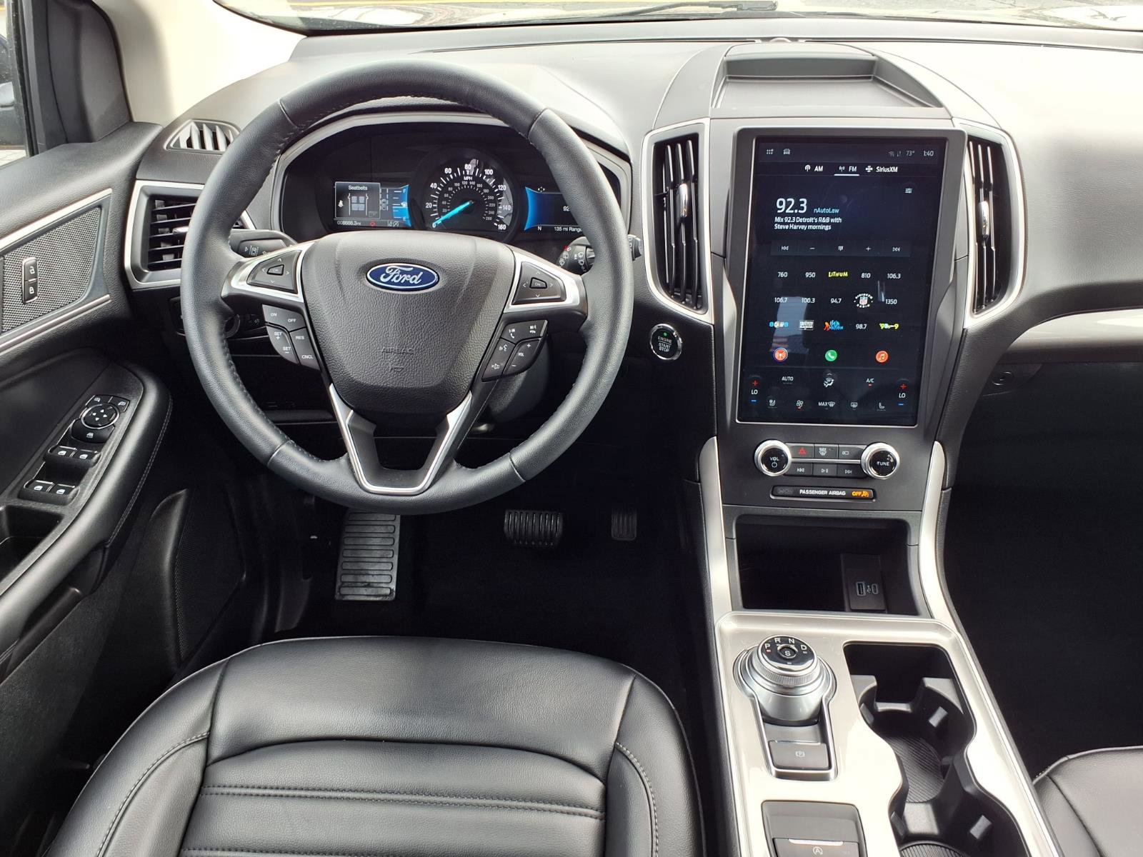 Certified 2024 Ford Edge SEL w/ Convenience Package AWD/4WD image 5