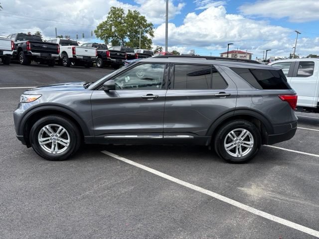 Certified 2022 Ford Explorer XLT w/ Equipment Group 202A AWD/4WD image 6