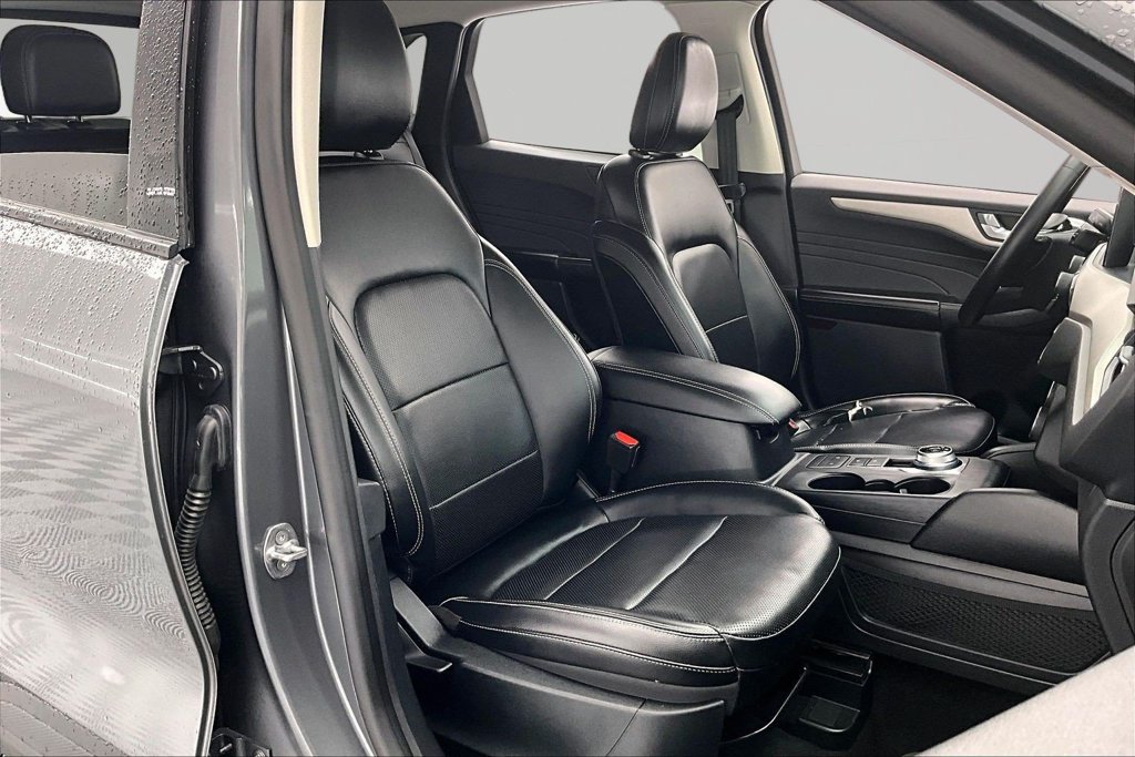 Certified 2022 Ford Escape SEL FWD image 7
