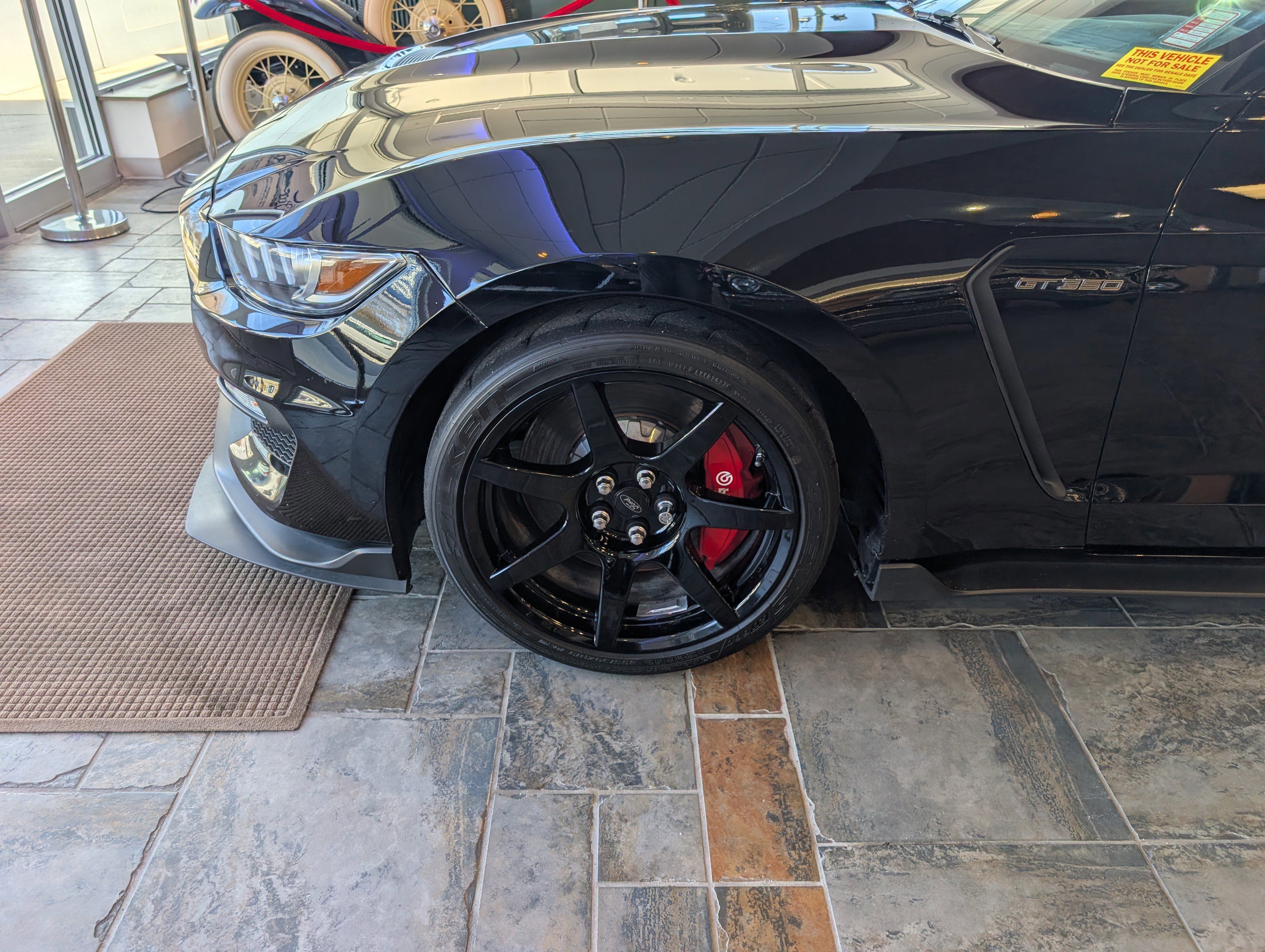 Certified 2020 Ford Mustang Shelby GT350R w/ GT350R Equipment Group 920A image 10