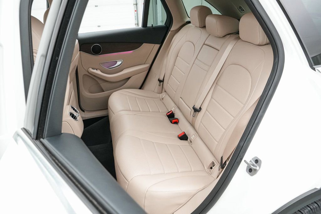 Used 2022 Mercedes-Benz GLC 300 4MATIC image 23