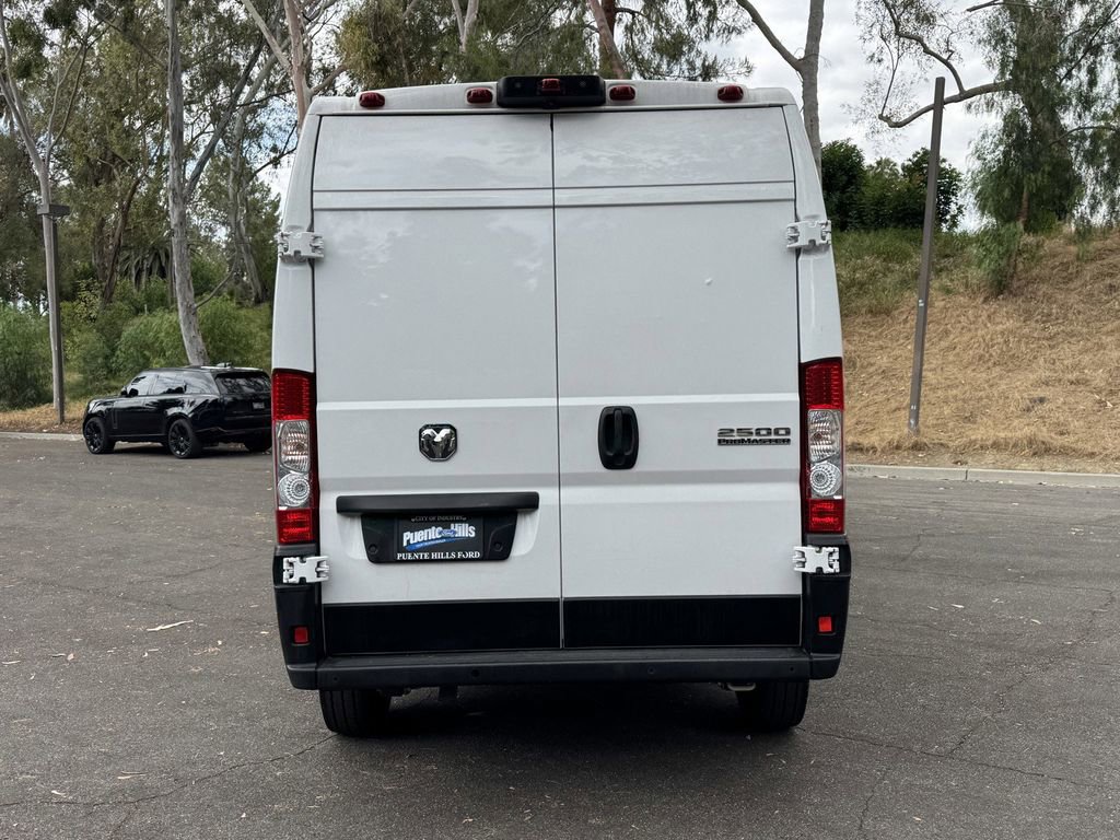 Used 2023 RAM ProMaster 2500 FWD image 5