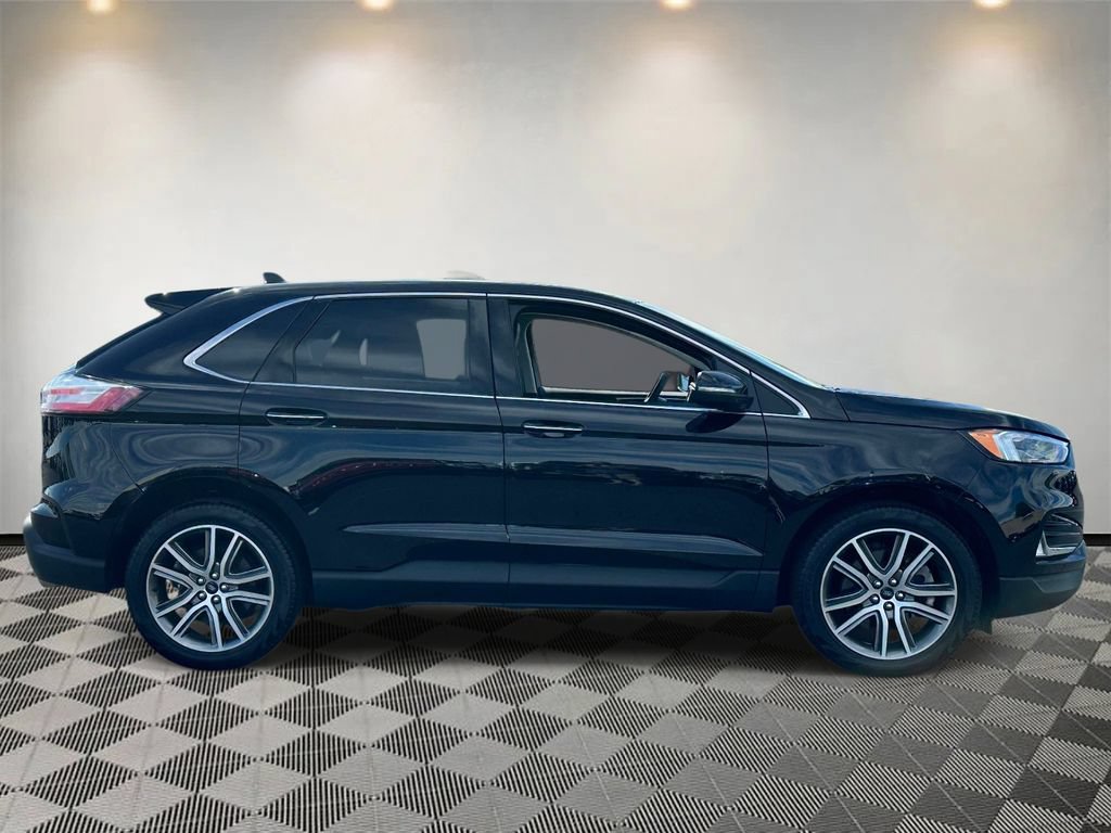 Certified 2024 Ford Edge Titanium w/ Equipment Group 301A AWD/4WD image 2