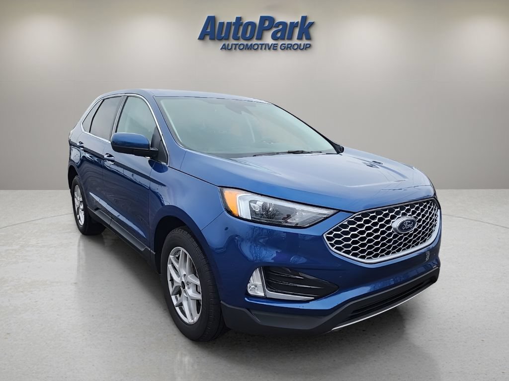 Certified 2023 Ford Edge SEL w/ Convenience Package AWD/4WD image 1