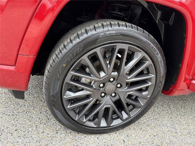 Used 2022 Jeep Compass Limited image 32