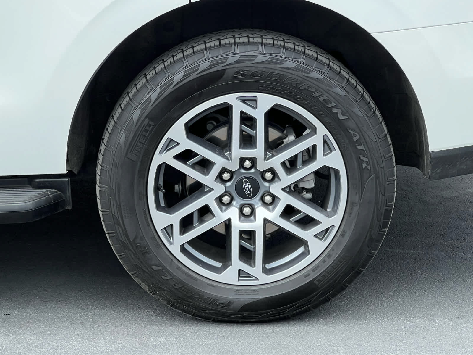 Certified 2025 Ford Expedition Active AWD/4WD image 14