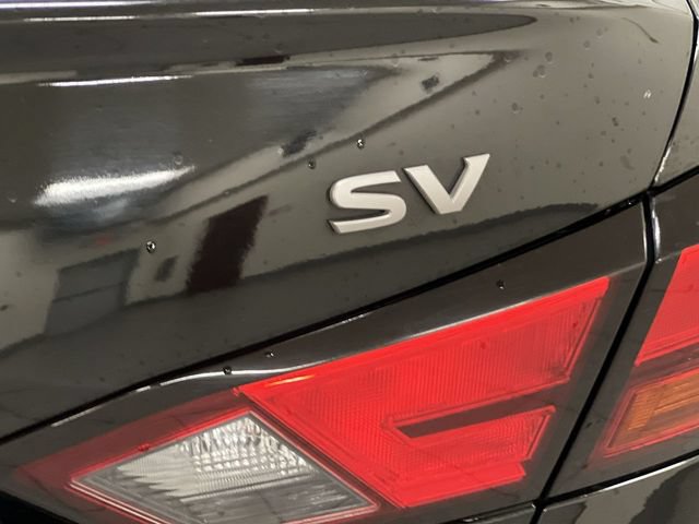 Used 2024 Nissan Altima 2.5 SV FWD image 7
