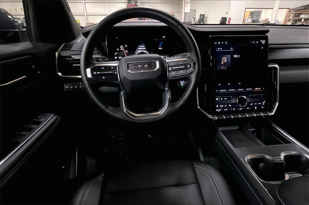 Used 2024 GMC Acadia Elevation image 7