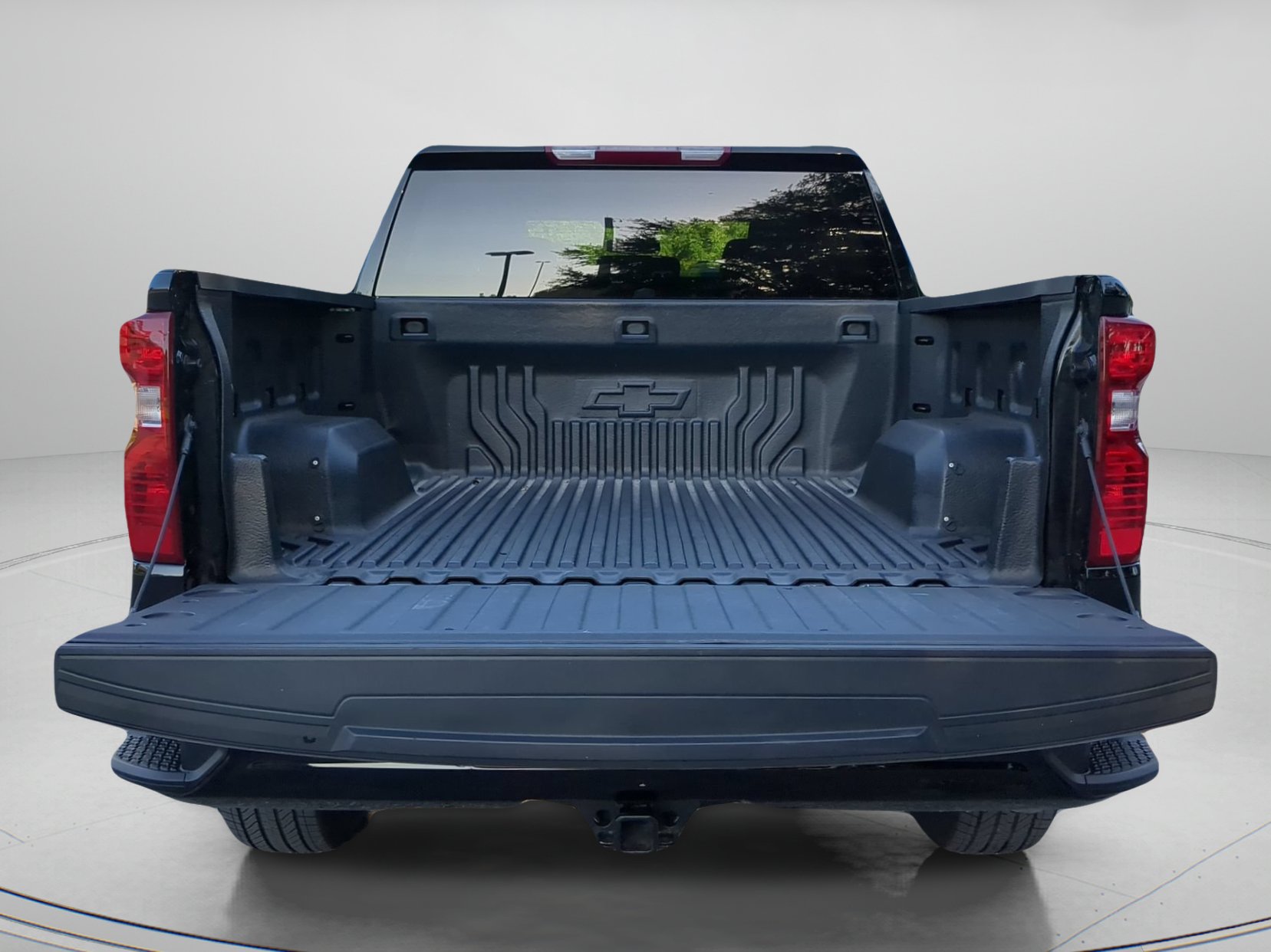 Used 2024 Chevrolet Silverado 1500 Custom RWD image 46