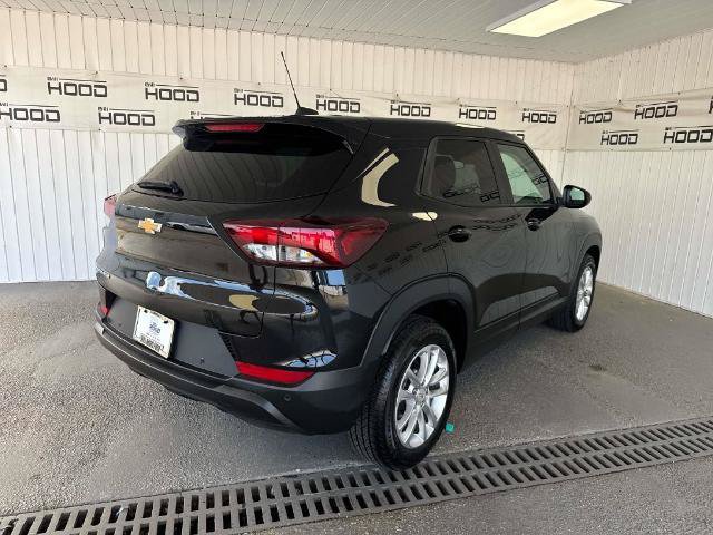 Used 2024 Chevrolet TrailBlazer LS w/ LS Convenience Package FWD image 10