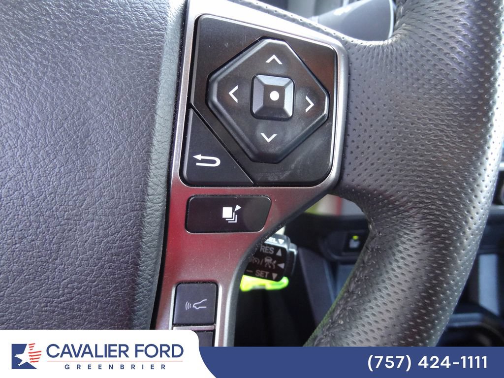 Used 2022 Toyota Tacoma SR5 w/ Technology Package RWD image 19