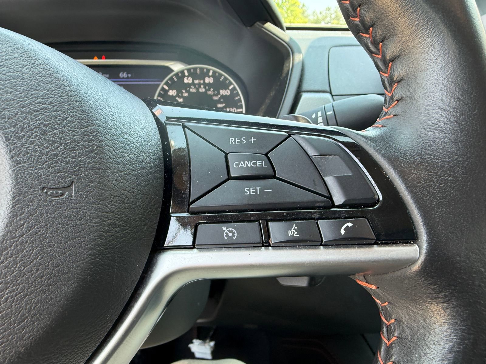 Used 2025 Nissan Altima 2.5 SR FWD image 20