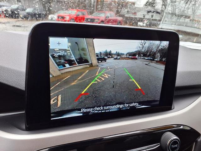 Certified 2022 Ford Escape SE w/ Cold Weather Package image 12