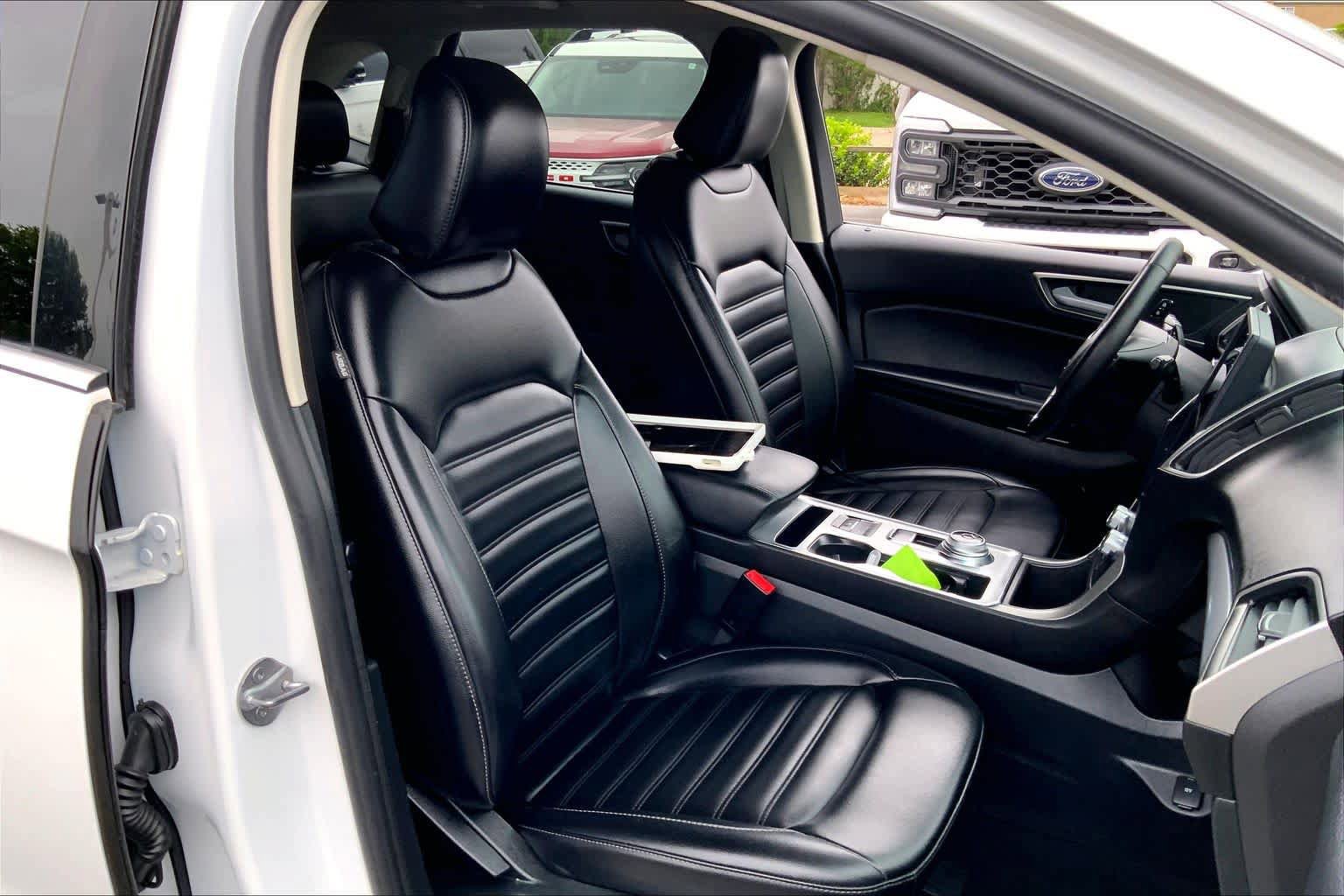 Certified 2022 Ford Edge SEL AWD/4WD image 9