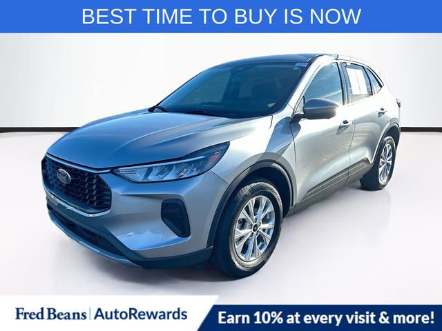 Certified 2023 Ford Escape Active w/ Tech Pack #2 image 3