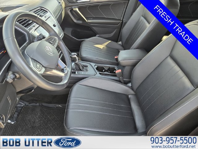 Used 2023 Volkswagen Tiguan SE FWD image 13