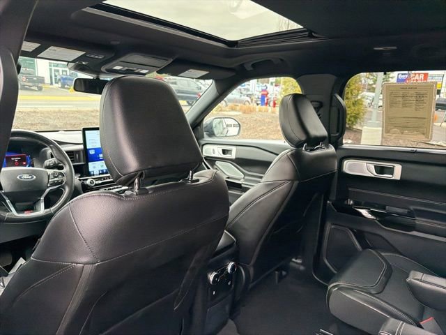 Certified 2023 Ford Explorer ST w/ Equipment Group 401A image 21