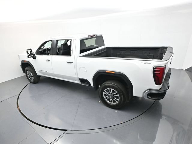 Used 2025 GMC Sierra 2500 SLT AWD/4WD image 42