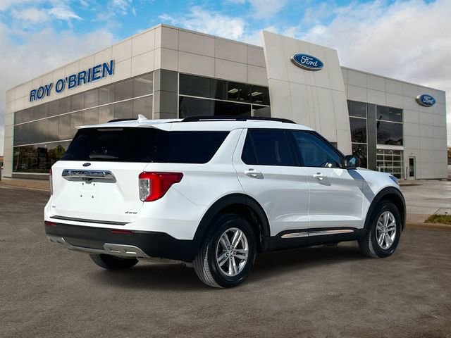 Certified 2023 Ford Explorer XLT w/ Equipment Group 202A image 5