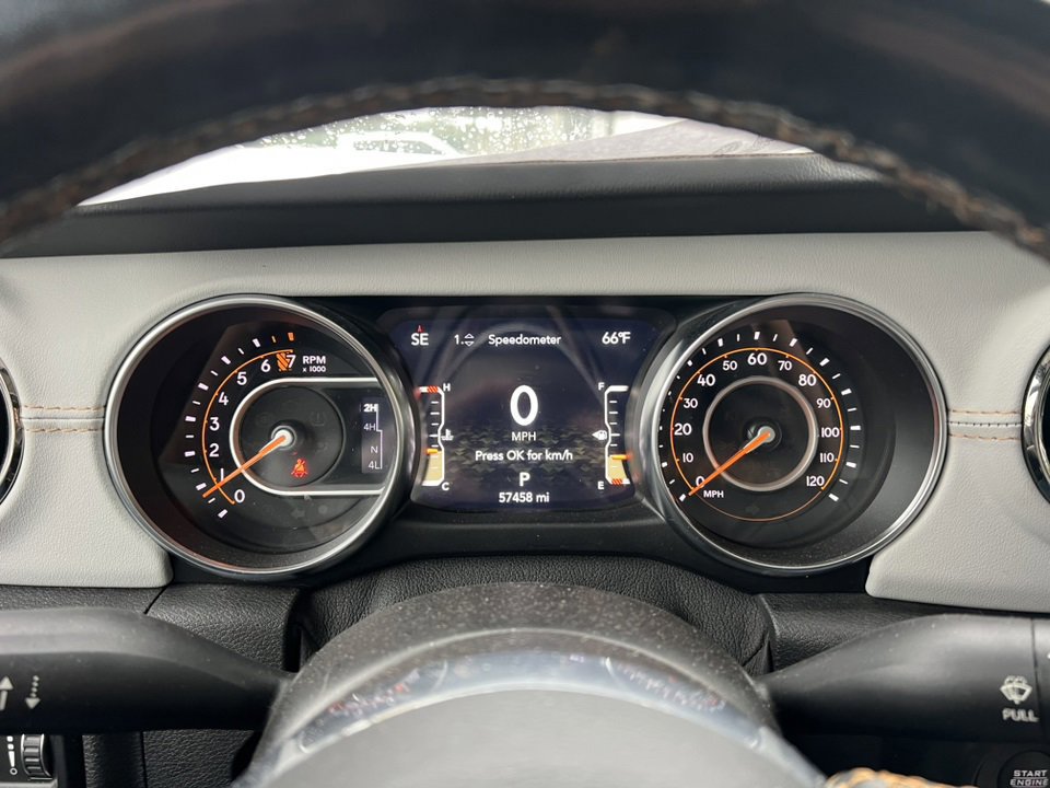 Used 2021 Jeep Gladiator Overland image 23