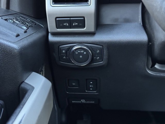 Certified 2019 Ford F250 Lariat w/ Lariat Ultimate Package image 32