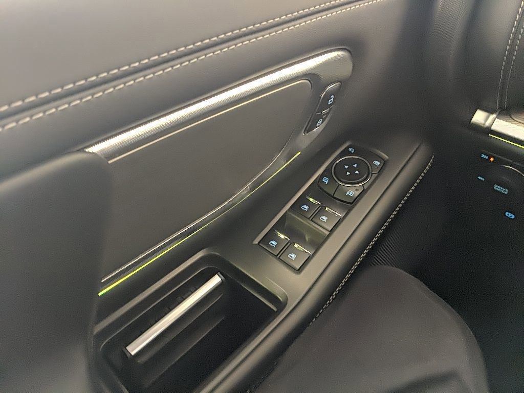 Certified 2025 Ford Expedition Max Platinum image 34