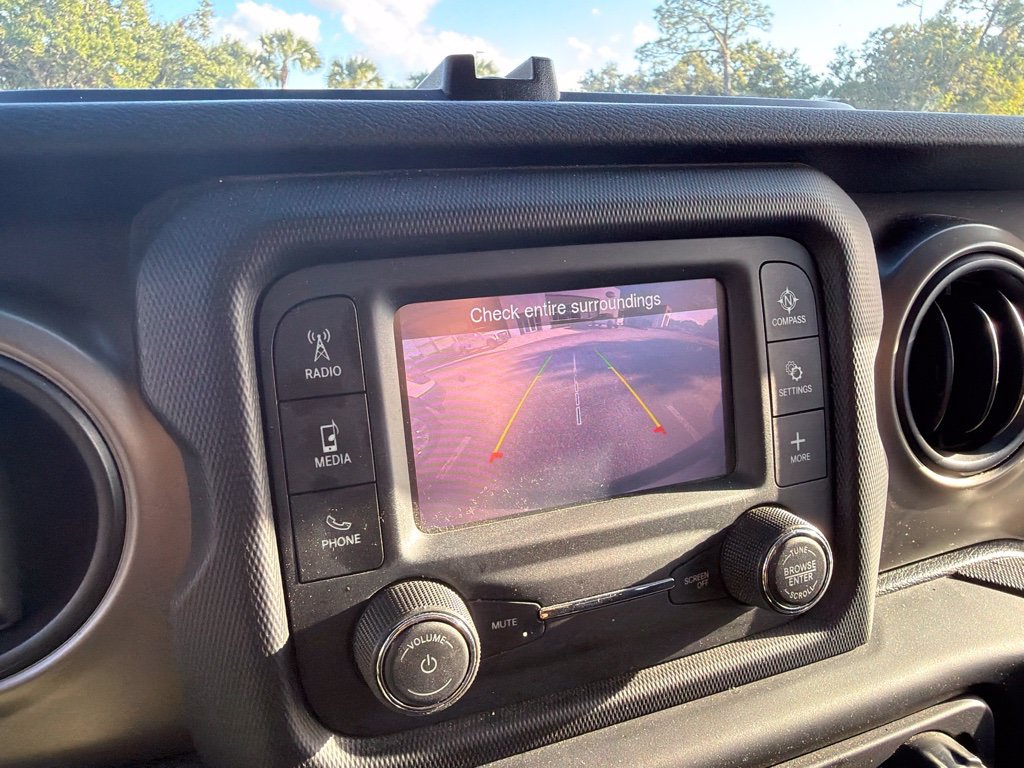 Used 2020 Jeep Wrangler Unlimited Sport S AWD/4WD image 14