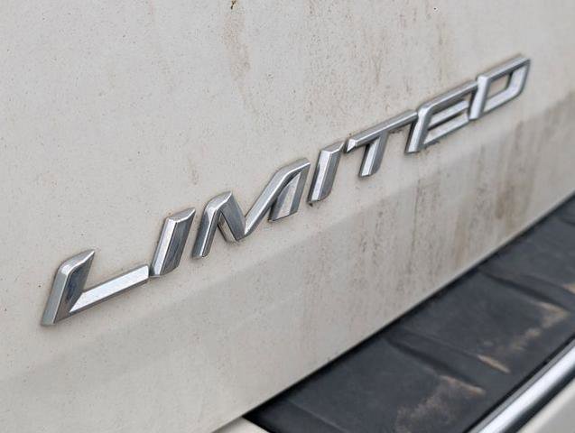 Certified 2022 Ford Explorer Limited w/ Equipment Group 301A image 10