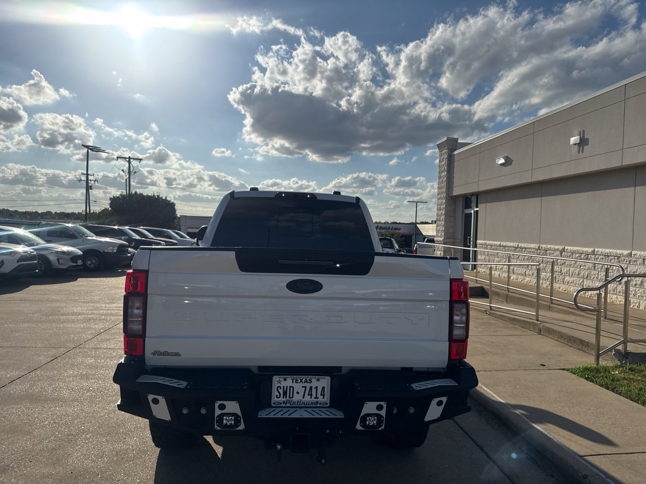 Certified 2020 Ford F250 Lariat w/ Tremor Off-Road Package AWD/4WD image 5