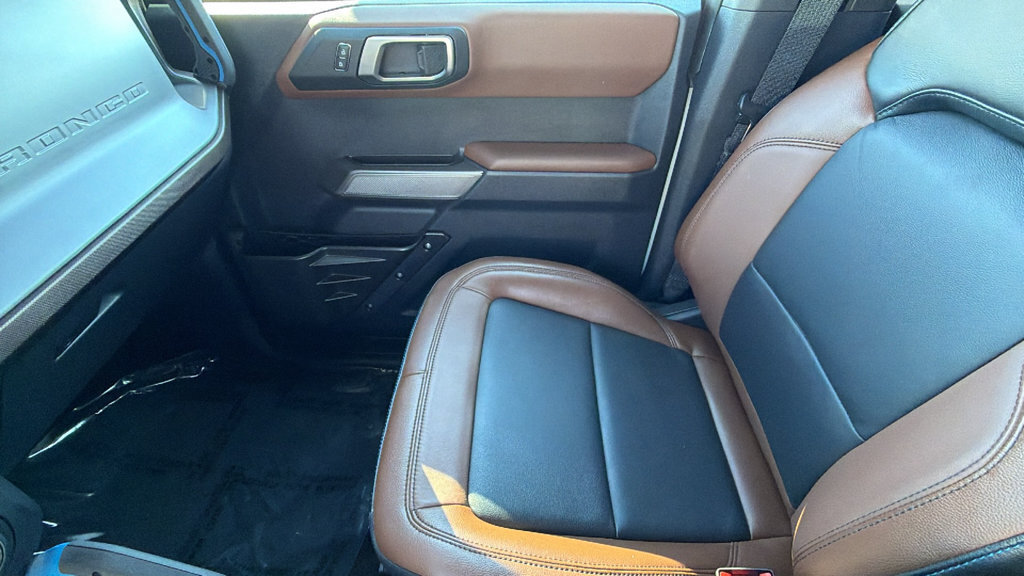 Certified 2022 Ford Bronco Outer Banks AWD/4WD image 12