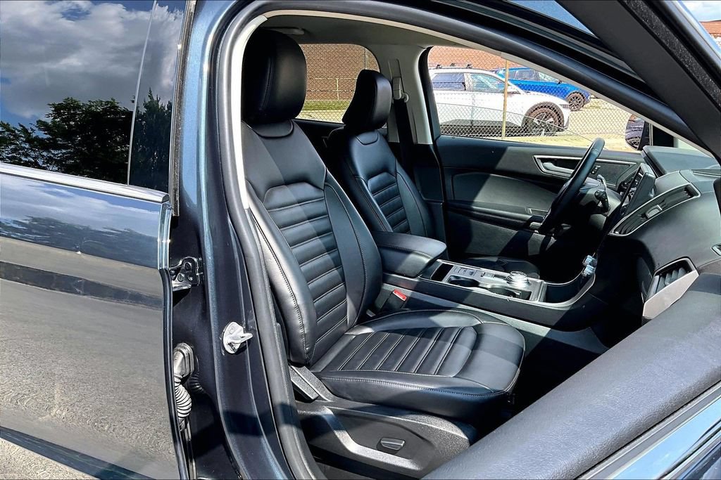 Certified 2023 Ford Edge SEL w/ Convenience Package AWD/4WD image 7