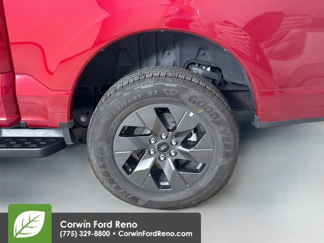 Certified 2025 Ford F150 Lightning Flash AWD/4WD image 30