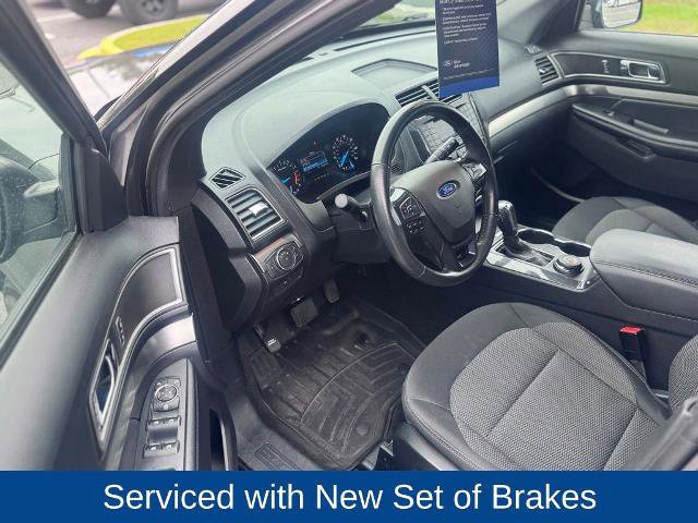 Certified 2018 Ford Explorer XLT AWD/4WD image 9