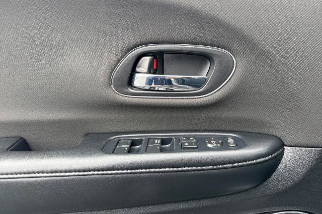 Used 2019 Honda HR-V EX image 12