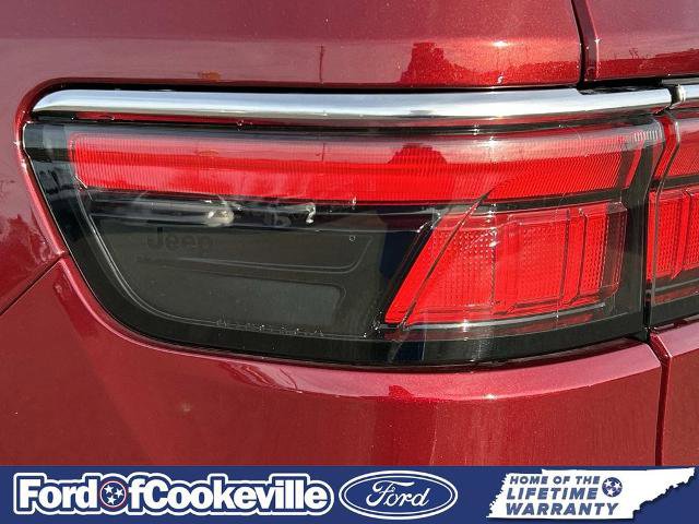 Used 2025 Jeep Wagoneer Series II w/ Convenience Group I image 10