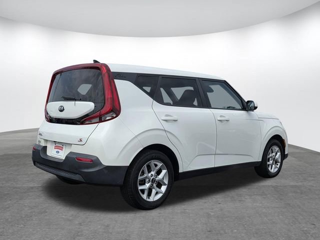 Used 2021 Kia Soul S FWD image 4