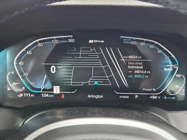 Used 2022 BMW 330e w/ M Sport Package RWD image 11