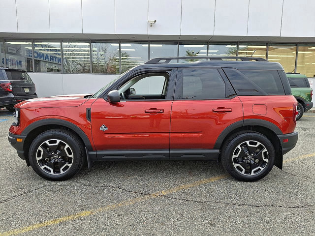Certified 2022 Ford Bronco Sport Outer Banks w/ Tech Package image 3