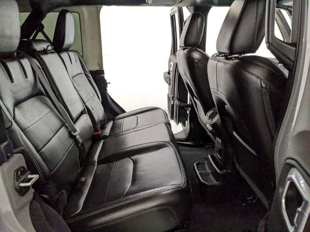 Used 2022 Jeep Wrangler Unlimited Sahara AWD/4WD image 19