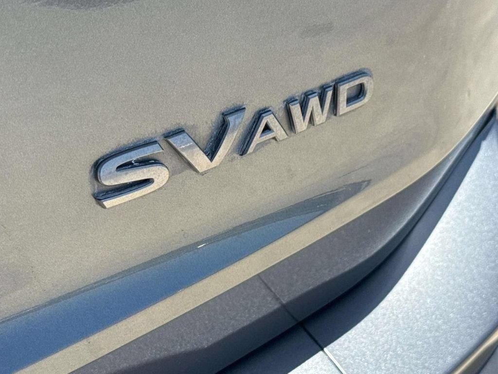 Used 2024 Nissan Rogue SV AWD/4WD image 6