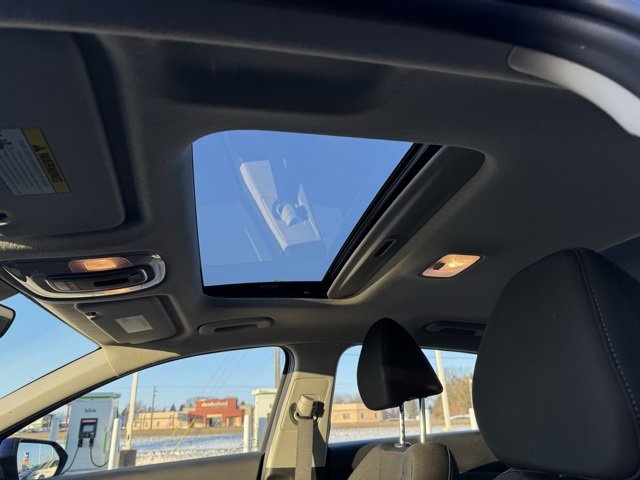 Used 2024 Hyundai Elantra SEL w/ Convenience Package image 9