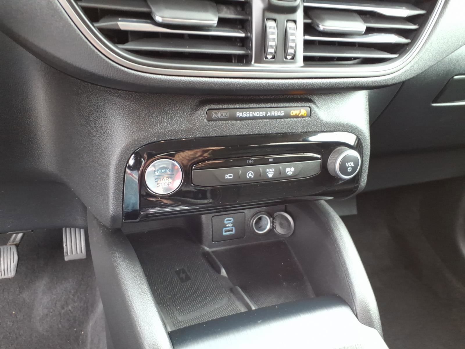 Certified 2023 Ford Escape Active w/ Tech Pack #2 image 19