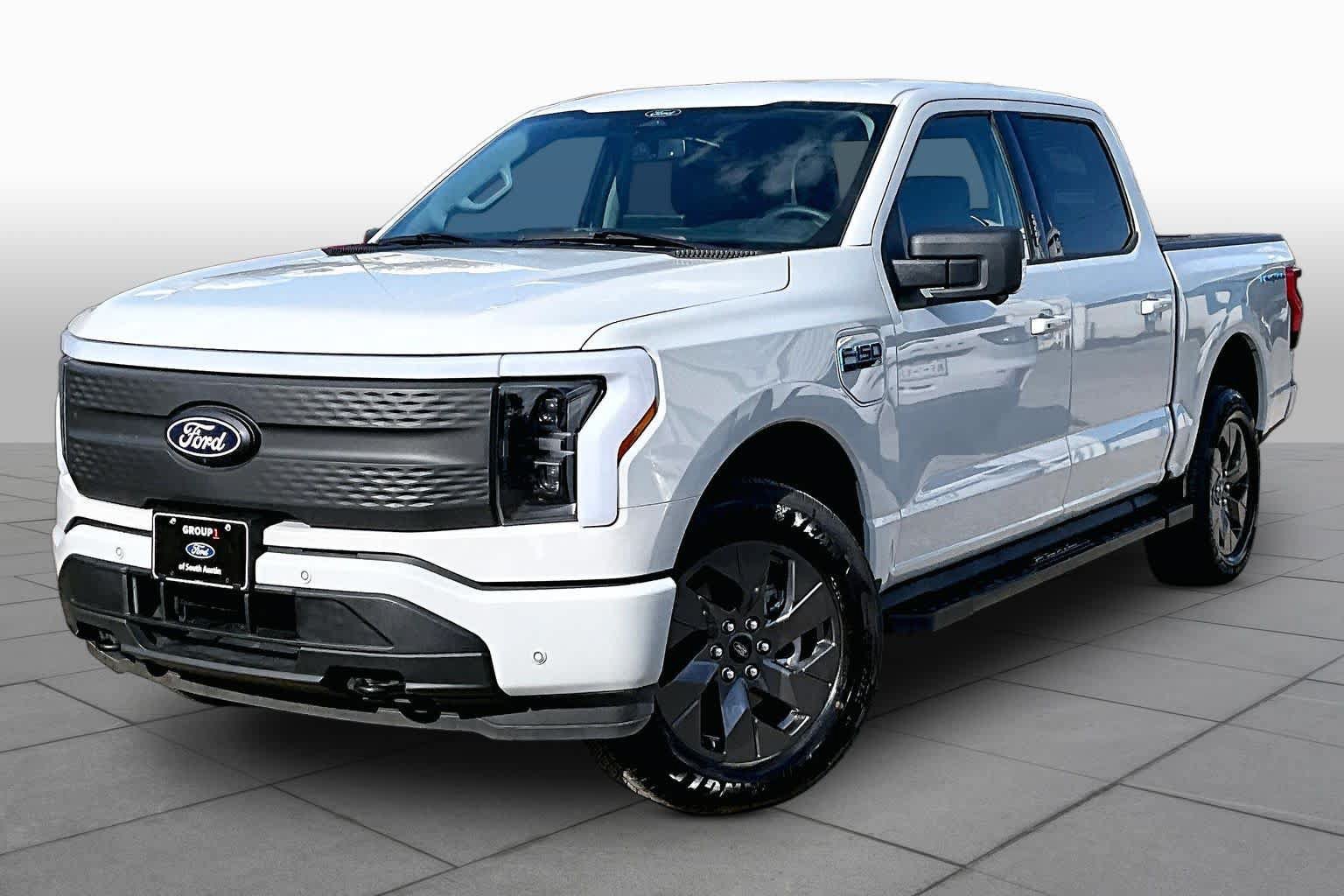 Certified 2024 Ford F150 Lightning Flash AWD/4WD image 34