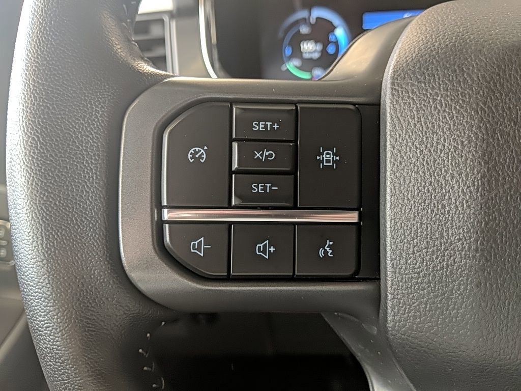 Certified 2022 Ford F150 Lightning XLT w/ Max Trailer Tow Package image 18