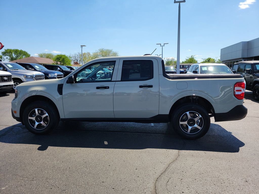 Certified 2025 Ford Maverick XL w/ 4K Tow Package AWD/4WD image 2