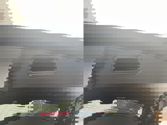 Used 2020 Chevrolet Trax LS w/ Tint and Cruise Package image 9