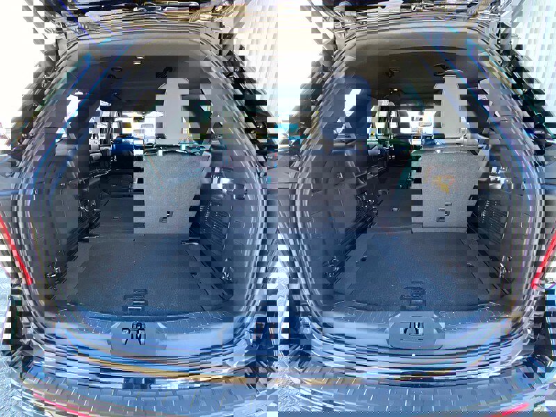 Certified 2020 Ford Explorer ST w/ ST Street Pack image 42